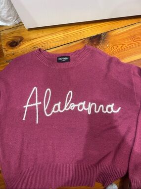 Cozy 'Alabama' Script Crewneck Sweater - Raspberry Pink